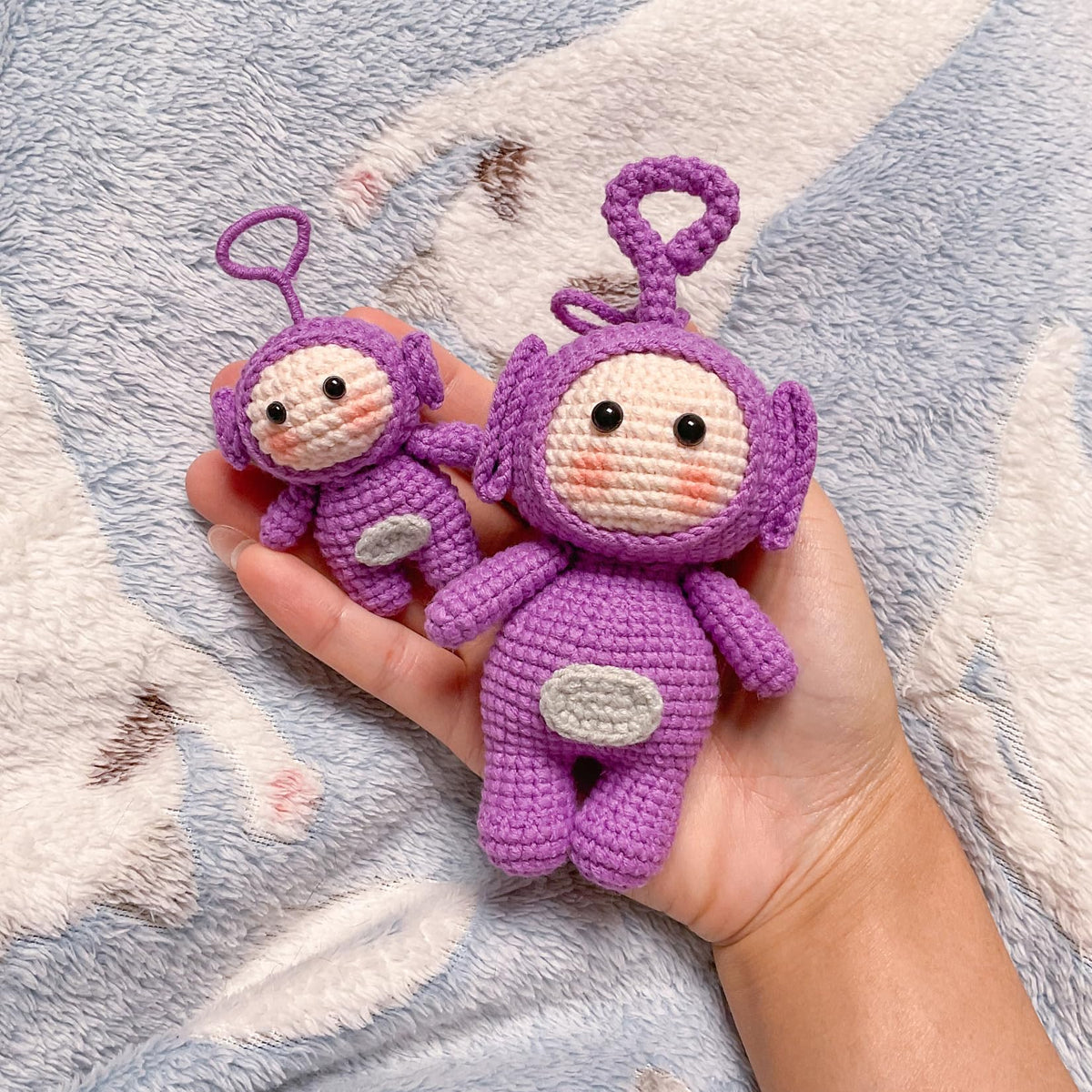 Handmade Crochet Keychain - Textured Fabric Bag Accessory for Keys & Backpacks, Functional Daily Organizer(Teletubbies)
